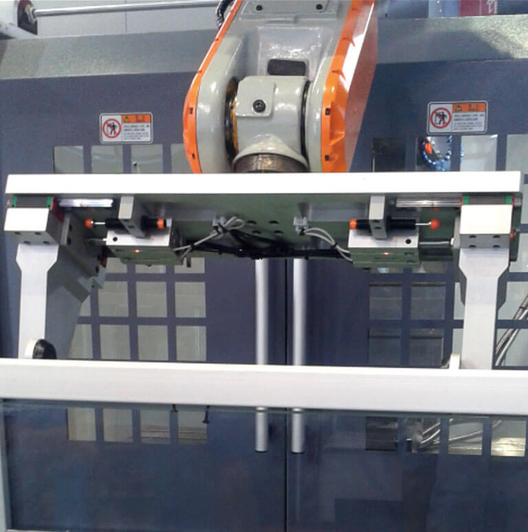 Offering linear deceleration and safety guards for moving objects(image 1)
